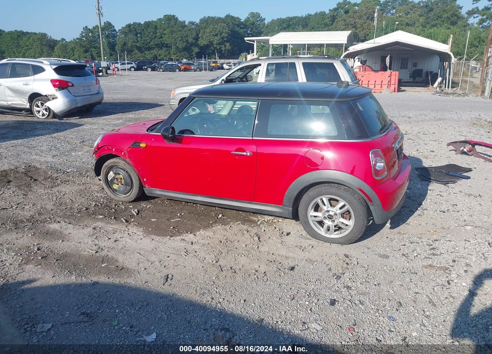 2012 MINI COOPER VIN: WMWSU3C54CT262254