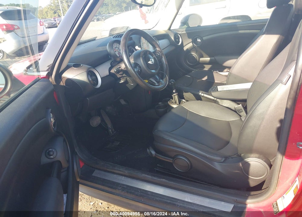 2012 MINI COOPER VIN: WMWSU3C54CT262254