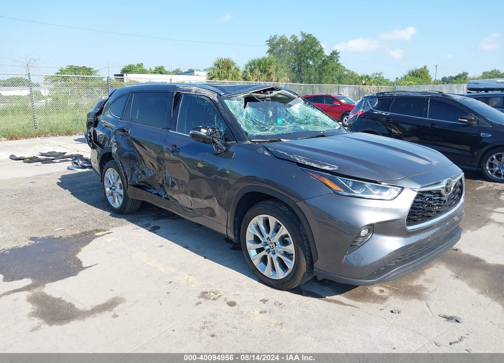 2023 TOYOTA HIGHLANDER LIMITED VIN: 5TDKDRAH0PS026918