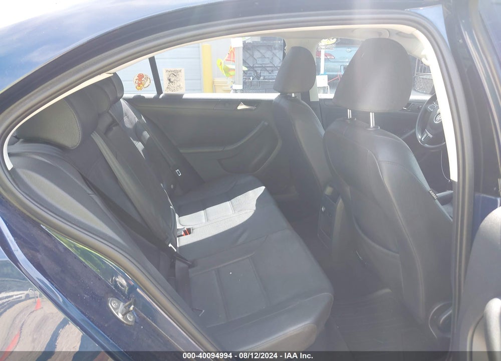 2011 VOLKSWAGEN JETTA 2.5L SE VIN: 3VWDX7AJ4BM062074