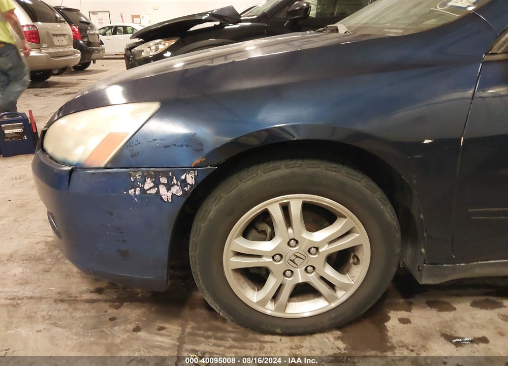 2007 HONDA ACCORD VIN: 1HGCM56127A198021