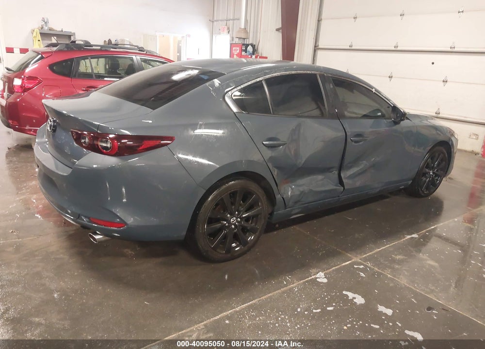 2022 MAZDA 3 CARBON EDITION VIN: JM1BPACL0N1505926