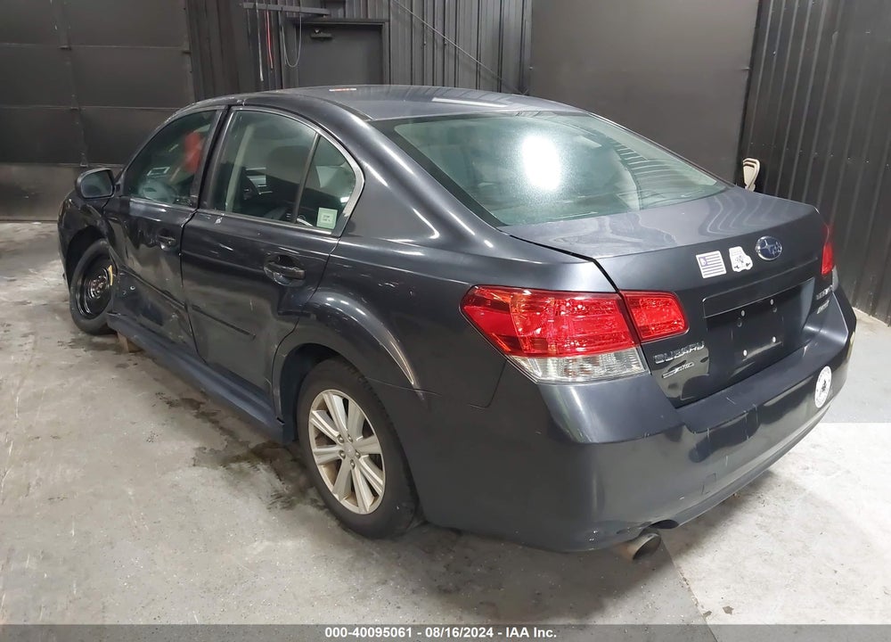 2011 SUBARU LEGACY 2.5I PREMIUM VIN: 4S3BMBC62B3245828
