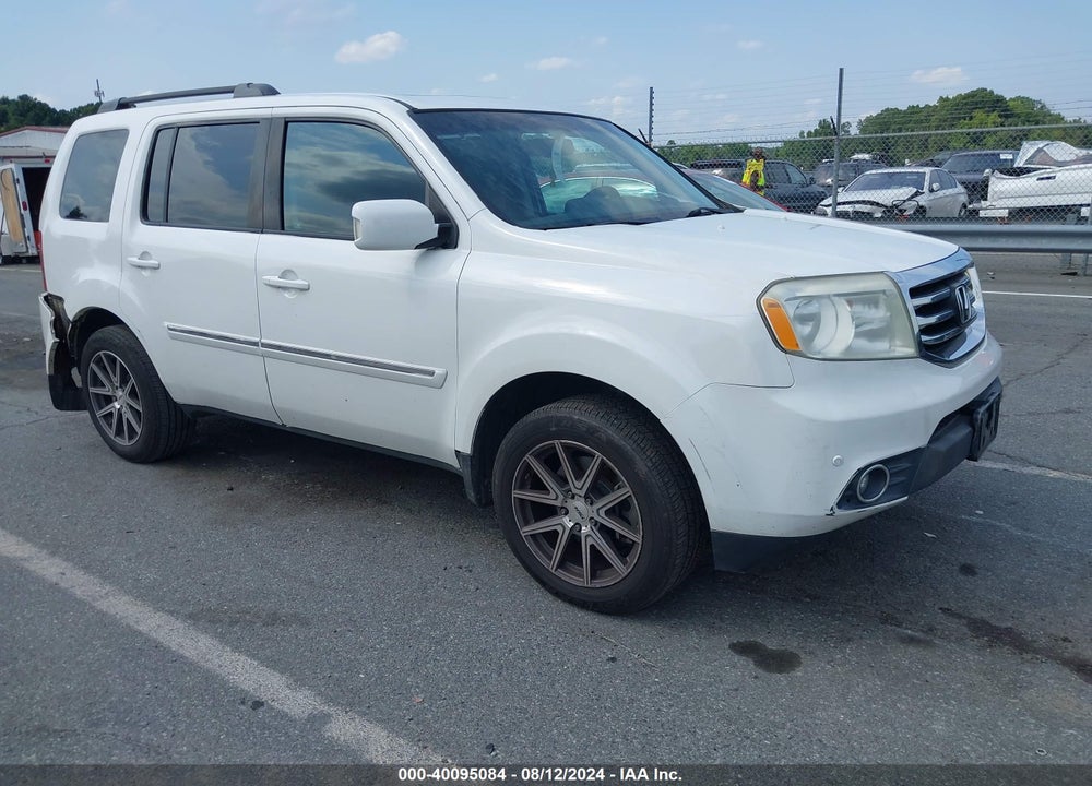 2012 HONDA PILOT TOURING VIN: 5FNYF4H95CB011870