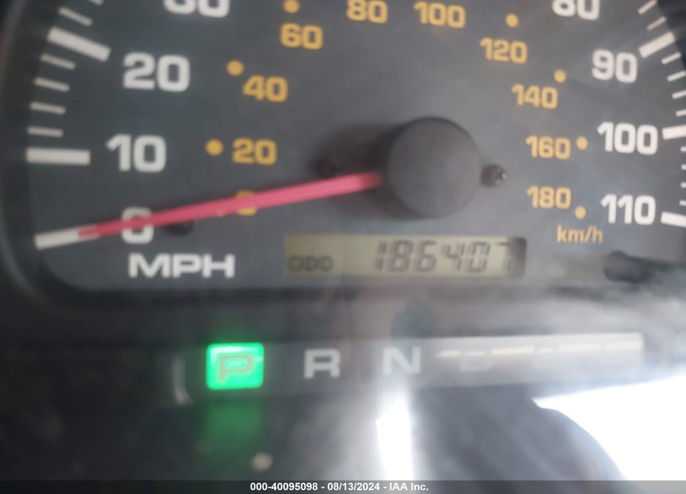 1999 TOYOTA 4RUNNER SR5 V6 VIN: JT3GN86R2X0101124