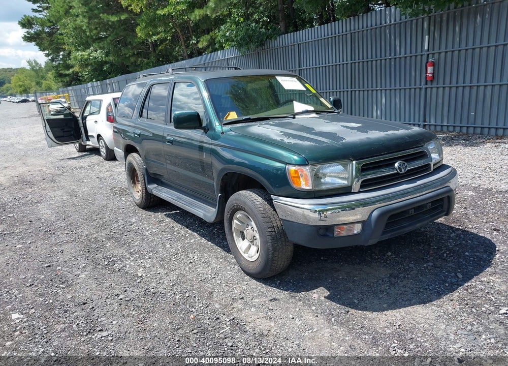 1999 TOYOTA 4RUNNER SR5 V6 VIN: JT3GN86R2X0101124
