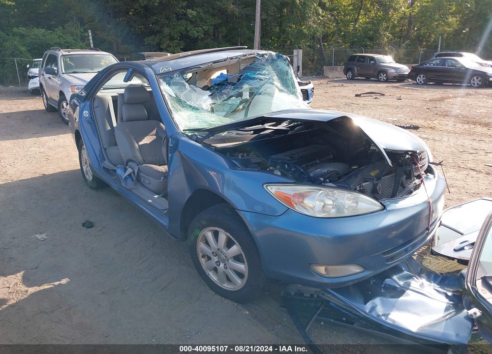 2004 TOYOTA CAMRY XLE VIN: 4T1BE30K54U933948