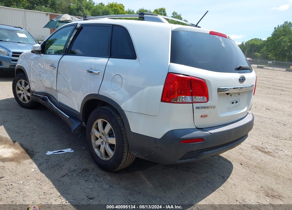 2012 KIA SORENTO LX V6 VIN: 5XYKTDA24CG278082
