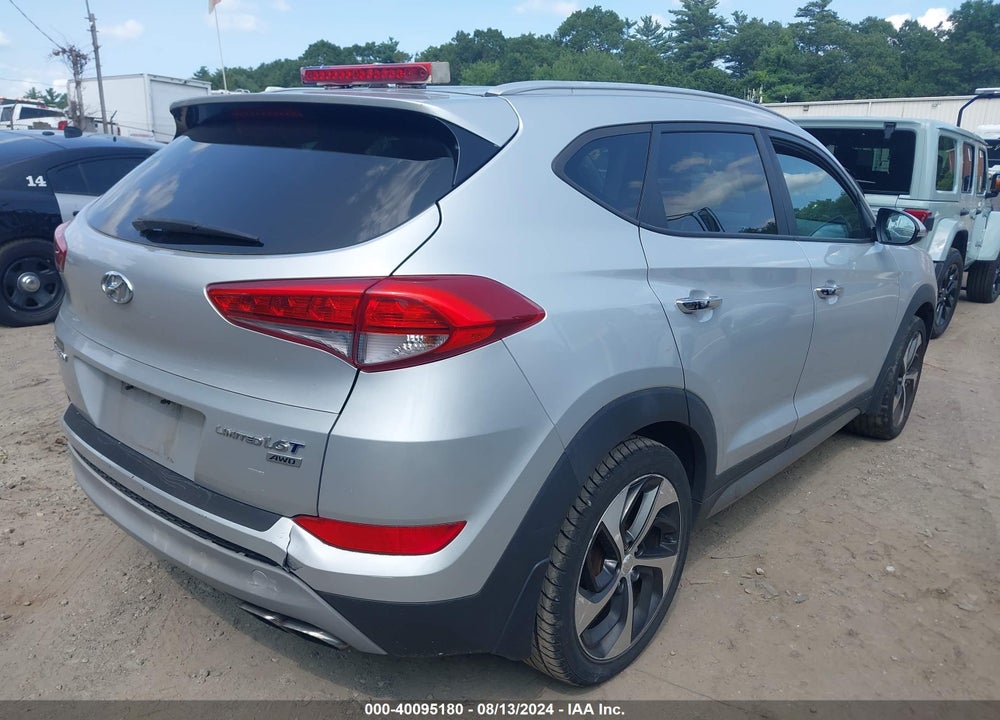2017 HYUNDAI TUCSON LIMITED VIN: KM8J3CA29HU330507