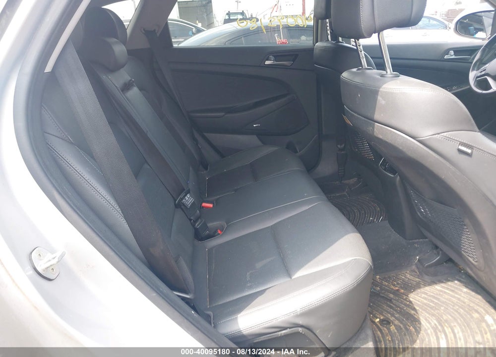 2017 HYUNDAI TUCSON LIMITED VIN: KM8J3CA29HU330507
