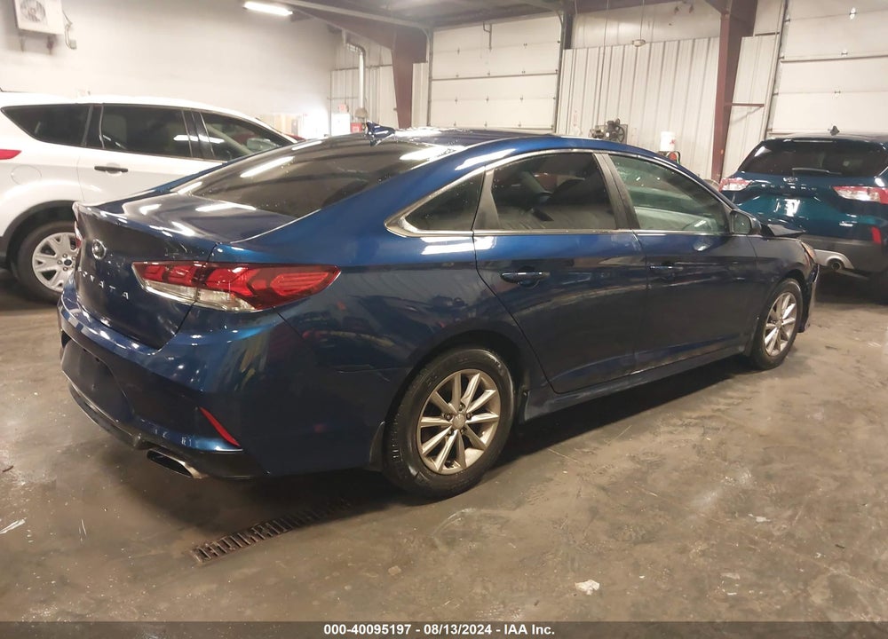 2018 HYUNDAI SONATA SE VIN: 5NPE24AFXJH702180