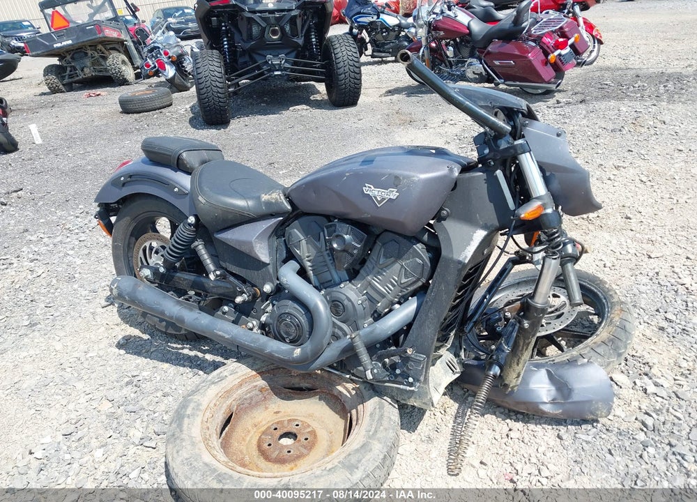 2017 VICTORY MOTORCYCLES OCTANE VIN: 5VPFTB004H3003086