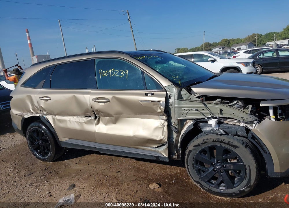 2021 KIA SORENTO S VIN: 5XYRLDLC5MG056169