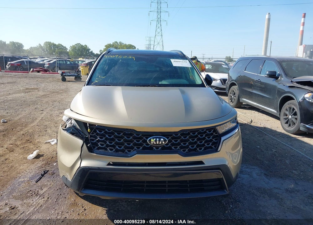 2021 KIA SORENTO S VIN: 5XYRLDLC5MG056169