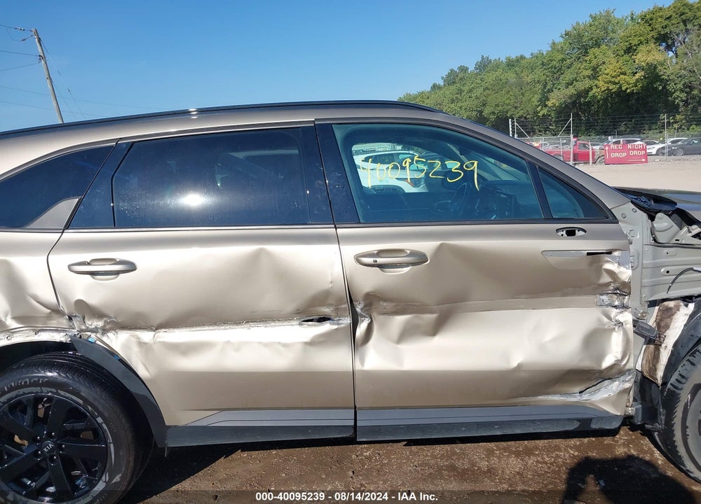 2021 KIA SORENTO S VIN: 5XYRLDLC5MG056169