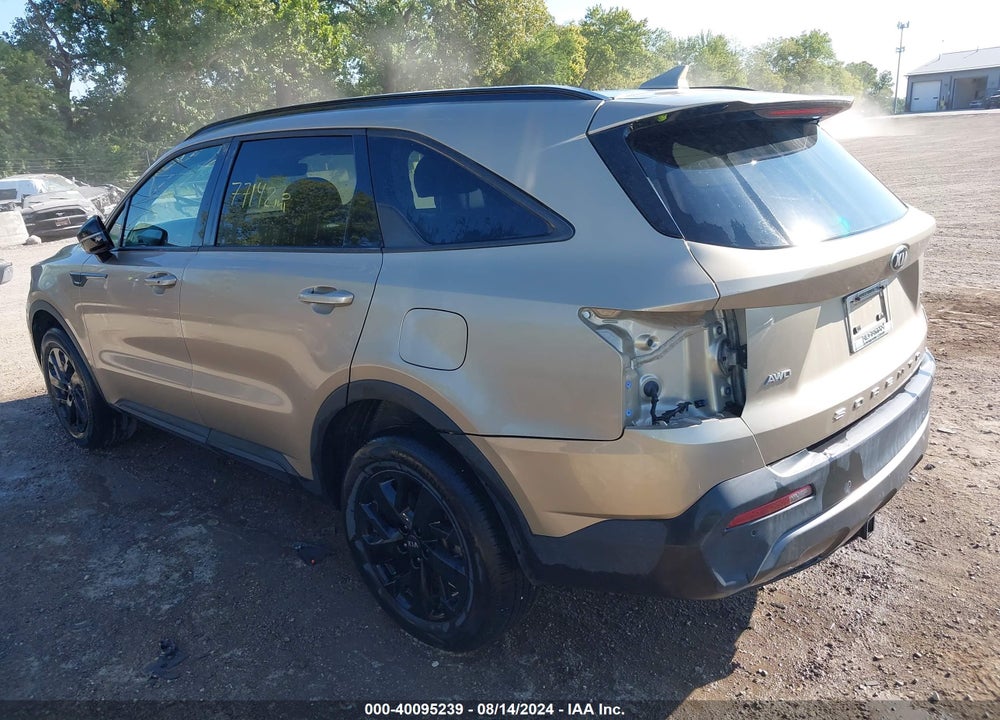 2021 KIA SORENTO S VIN: 5XYRLDLC5MG056169