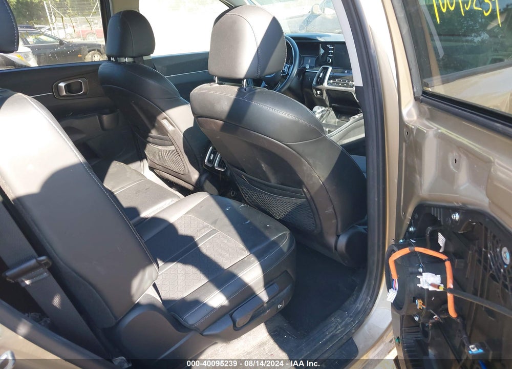 2021 KIA SORENTO S VIN: 5XYRLDLC5MG056169