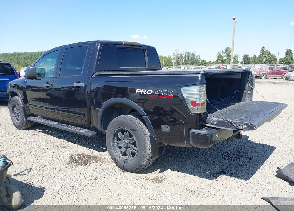 2011 NISSAN TITAN PRO-4X VIN: 1N6AA0EC6BN321130