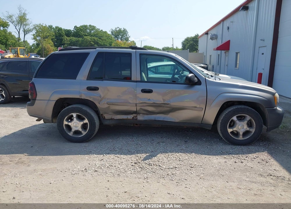2007 CHEVROLET TRAILBLAZER LS VIN: 1GNDT13S572199760