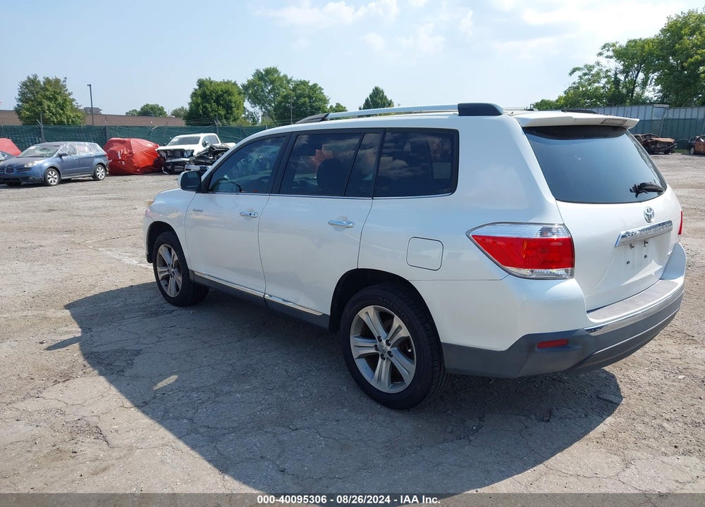 2011 TOYOTA HIGHLANDER LIMITED V6 VIN: 5TDDK3EH8BS068963