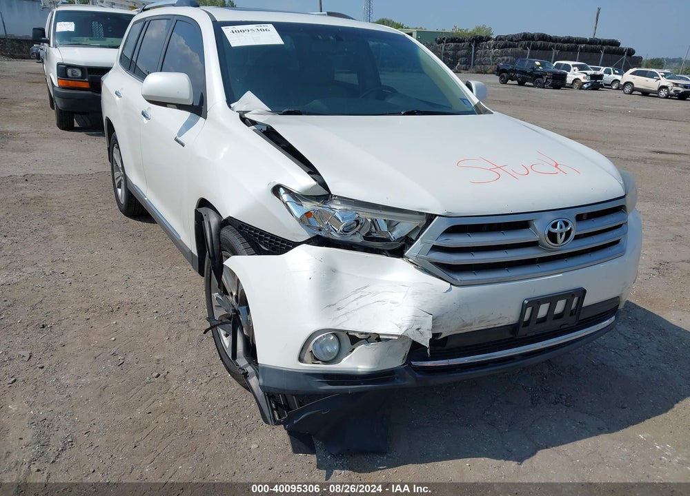 2011 TOYOTA HIGHLANDER LIMITED V6 VIN: 5TDDK3EH8BS068963