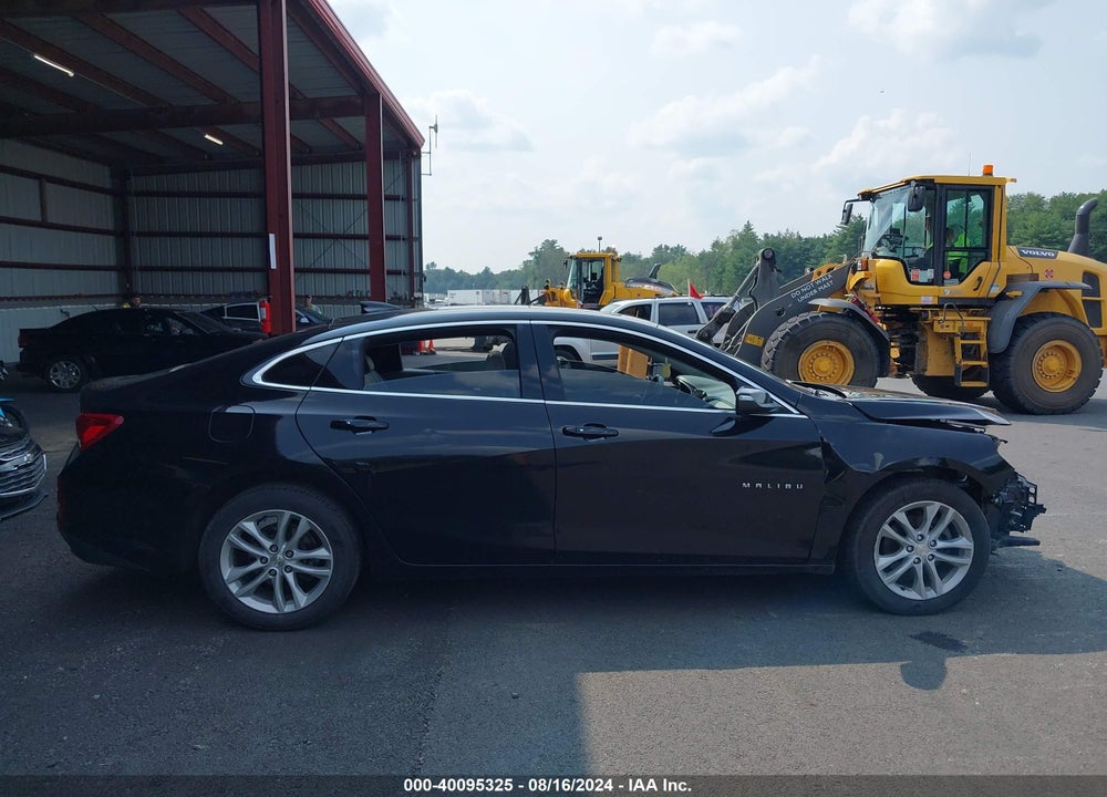 2018 CHEVROLET MALIBU LT VIN: 1G1ZD5ST3JF146044