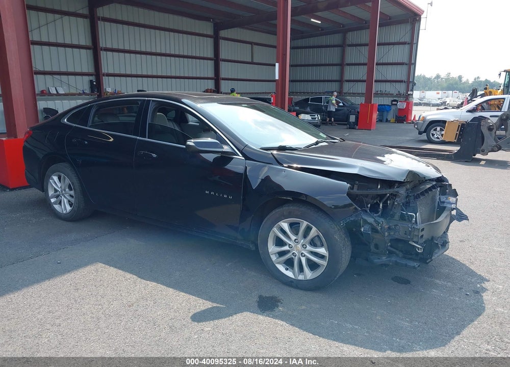 2018 CHEVROLET MALIBU LT VIN: 1G1ZD5ST3JF146044