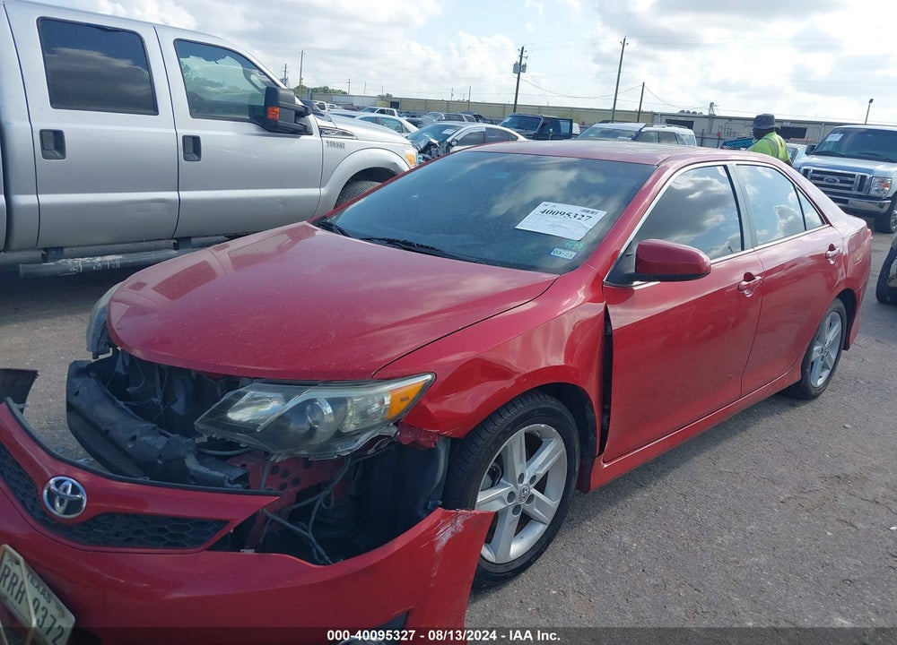 2013 TOYOTA CAMRY SE VIN: 4T1BF1FK5DU715727