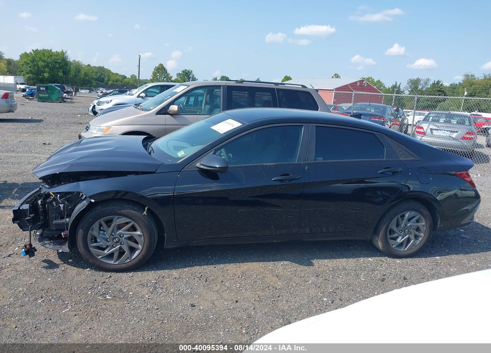 2024 HYUNDAI ELANTRA SEL VIN: KMHLM4DG5RU733808