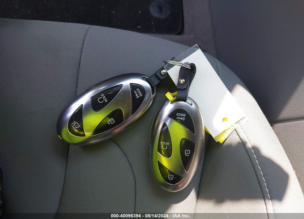 2024 HYUNDAI ELANTRA SEL VIN: KMHLM4DG5RU733808