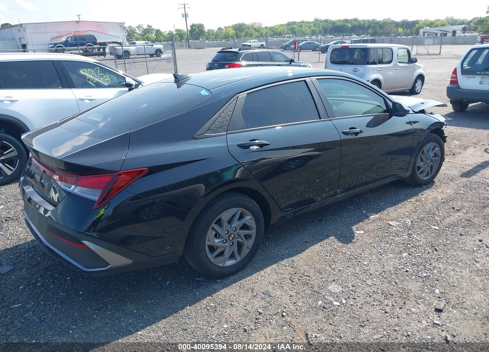 2024 HYUNDAI ELANTRA SEL VIN: KMHLM4DG5RU733808