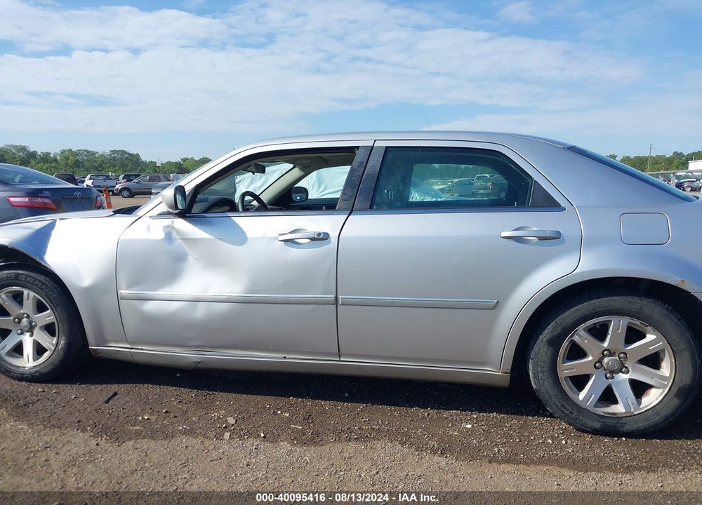 2006 CHRYSLER 300 VIN: 2C3KA53G16H497483