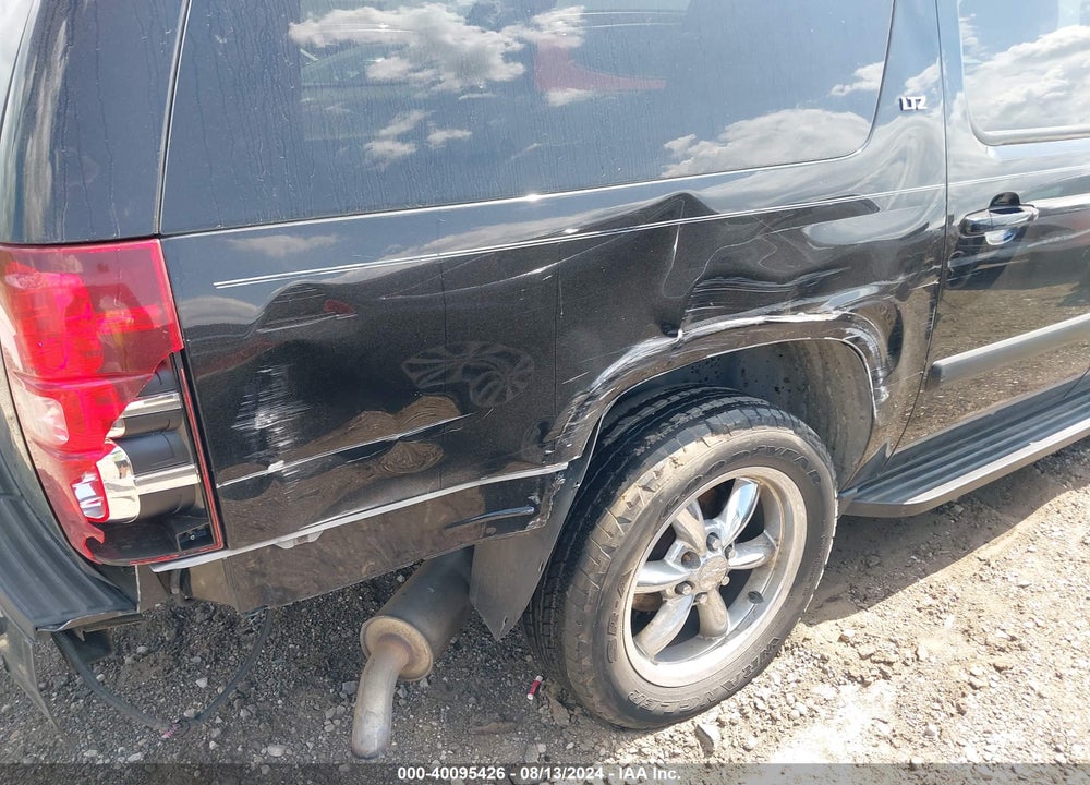 2007 CHEVROLET SUBURBAN 1500 LTZ VIN: 3GNFK16307G111236