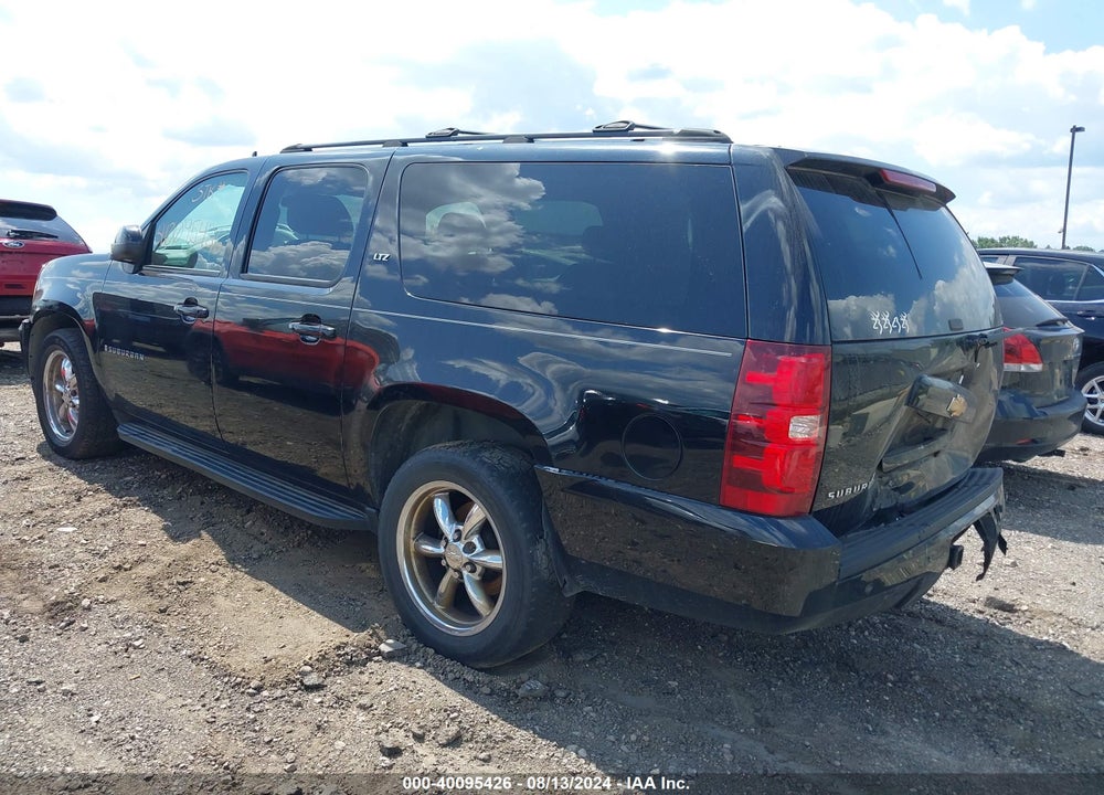 2007 CHEVROLET SUBURBAN 1500 LTZ VIN: 3GNFK16307G111236