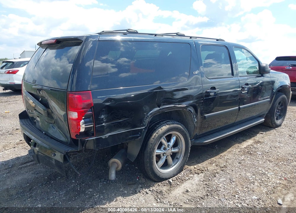2007 CHEVROLET SUBURBAN 1500 LTZ VIN: 3GNFK16307G111236