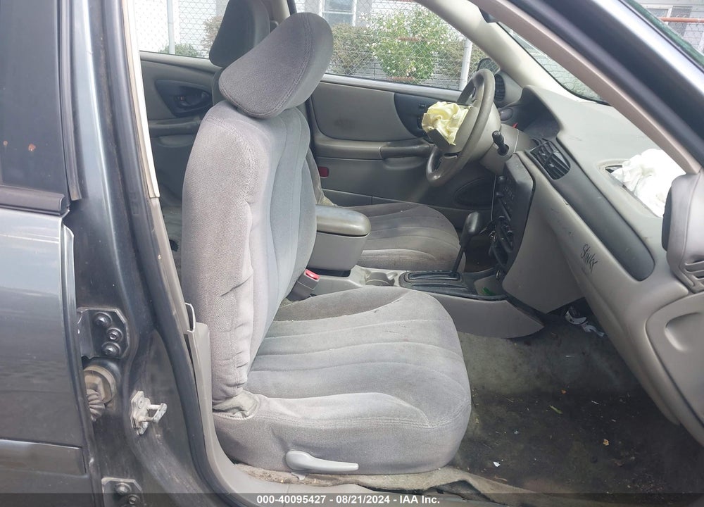 2005 CHEVROLET CLASSIC VIN: 1G1ND52F85M123269
