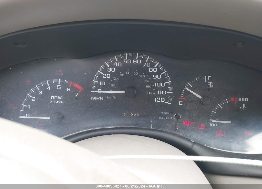 2005 CHEVROLET CLASSIC VIN: 1G1ND52F85M123269