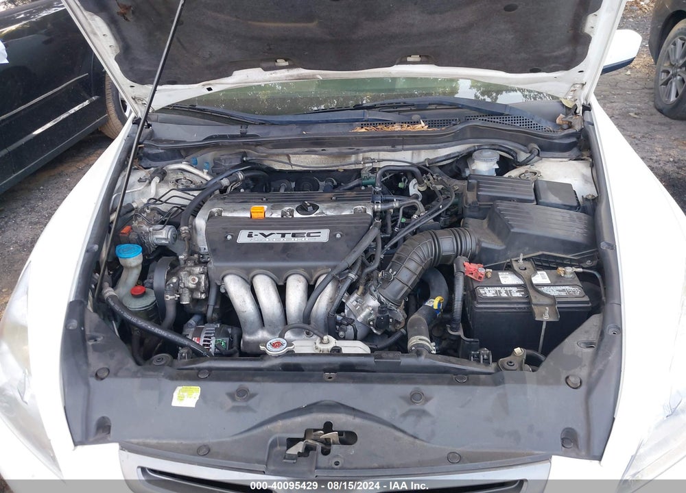 2003 HONDA ACCORD 2.4 LX VIN: 1HGCM56313A042550
