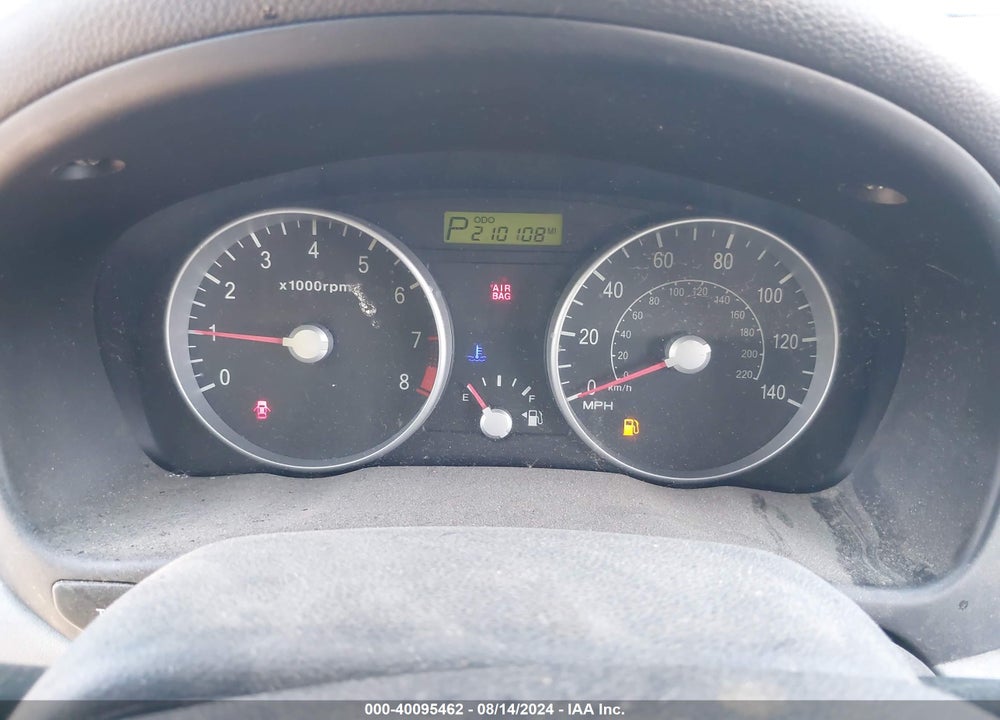 2008 HYUNDAI ACCENT GS VIN: KMHCM36C48U102504