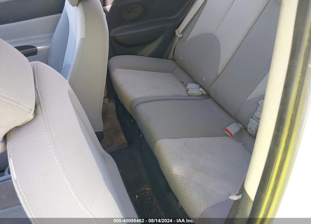 2008 HYUNDAI ACCENT GS VIN: KMHCM36C48U102504