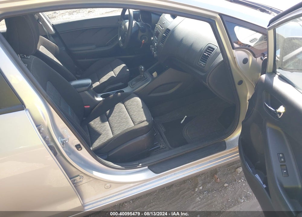 2016 KIA FORTE LX VIN: KNAFK4A6XG5466253