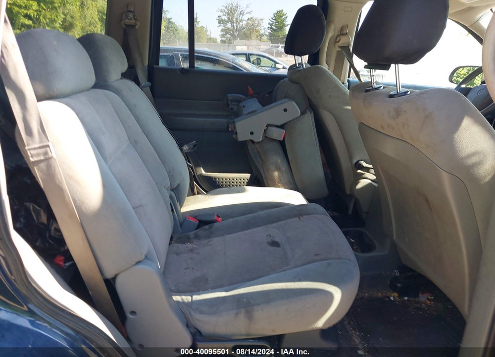 2006 DODGE DURANGO SLT VIN: 1D4HD48K96F147611