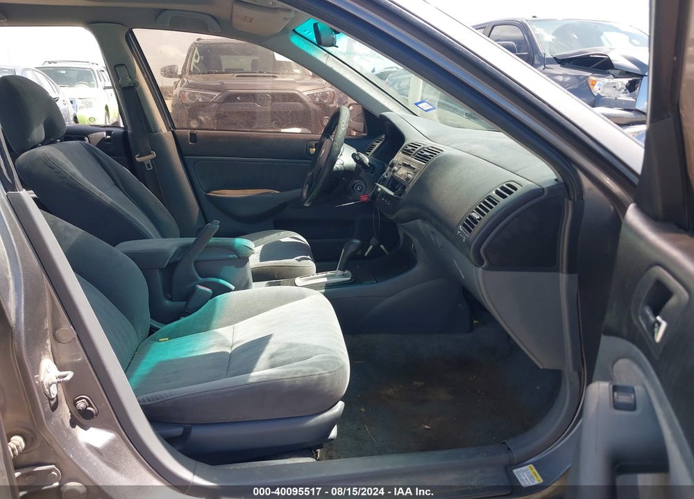 2005 HONDA CIVIC EX VIN: 2HGES26895H524079