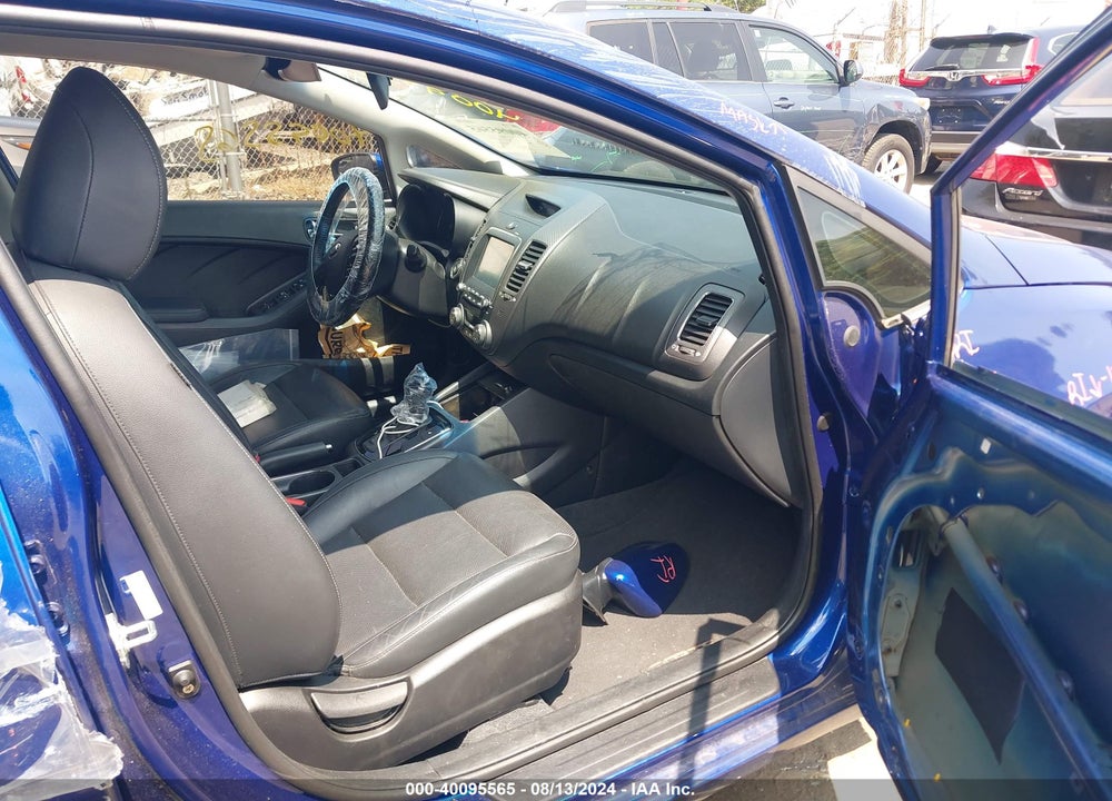 2017 KIA FORTE EX VIN: 3KPFL4A82HE042346