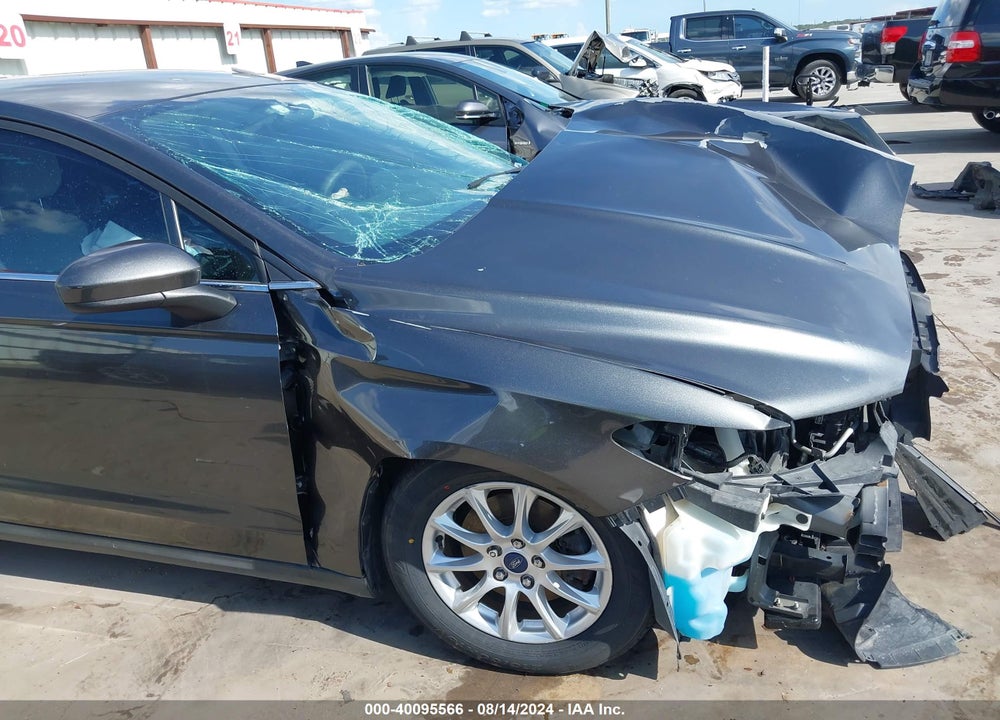 2015 FORD FUSION S VIN: 1FA6P0G74F5120085