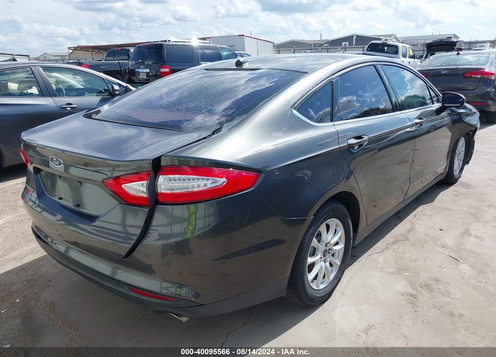 2015 FORD FUSION S VIN: 1FA6P0G74F5120085