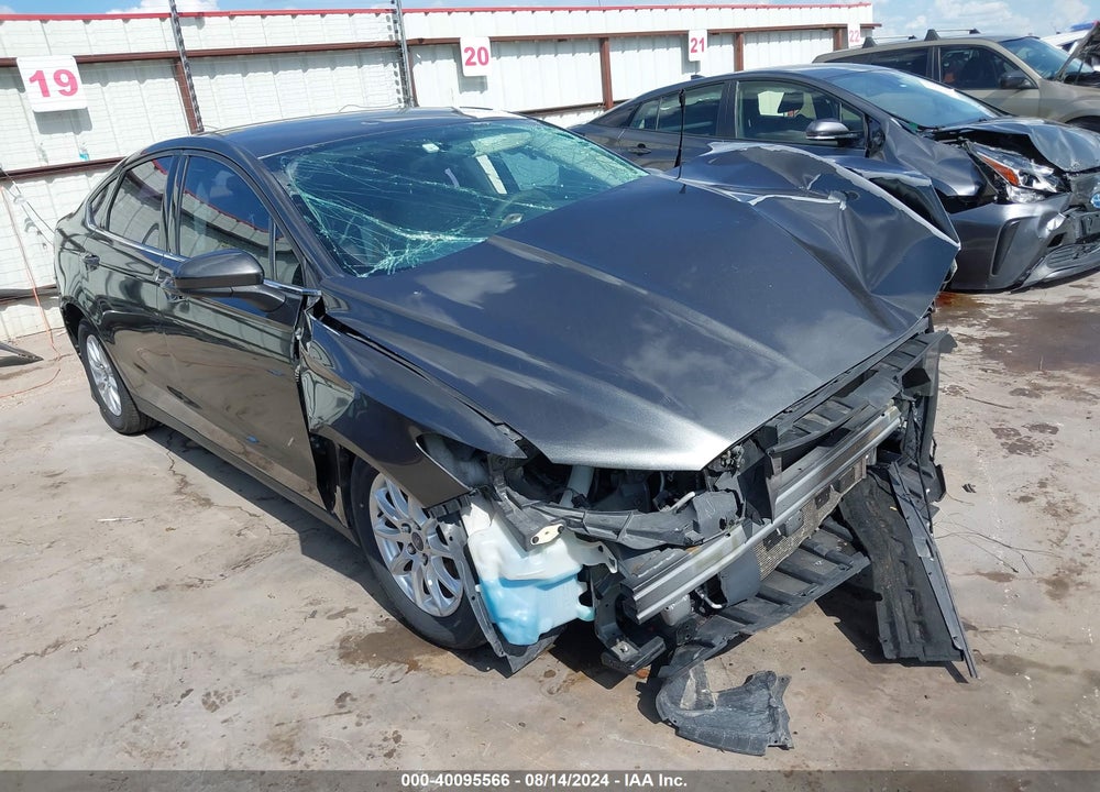 2015 FORD FUSION S VIN: 1FA6P0G74F5120085