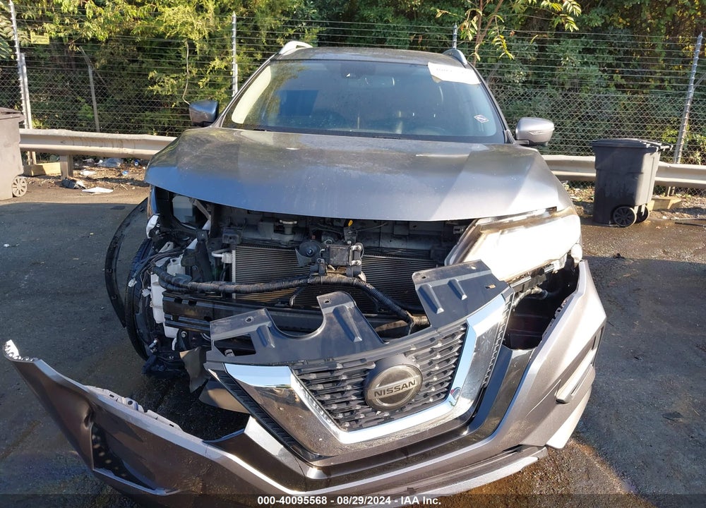 2018 NISSAN ROGUE SL VIN: JN8AT2MV0JW318183