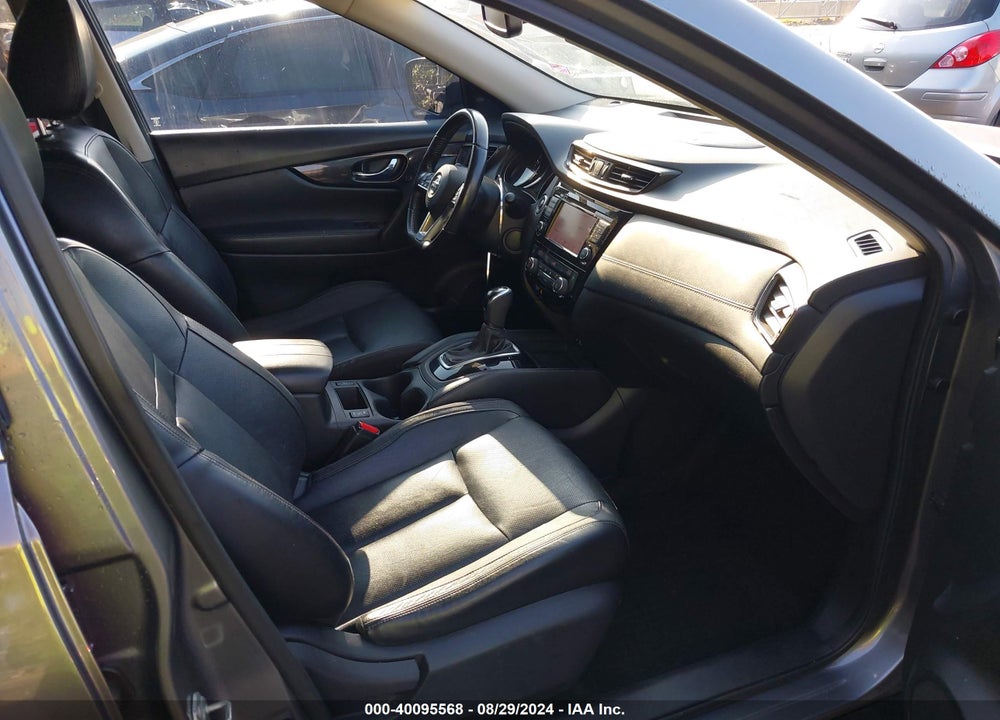 2018 NISSAN ROGUE SL VIN: JN8AT2MV0JW318183
