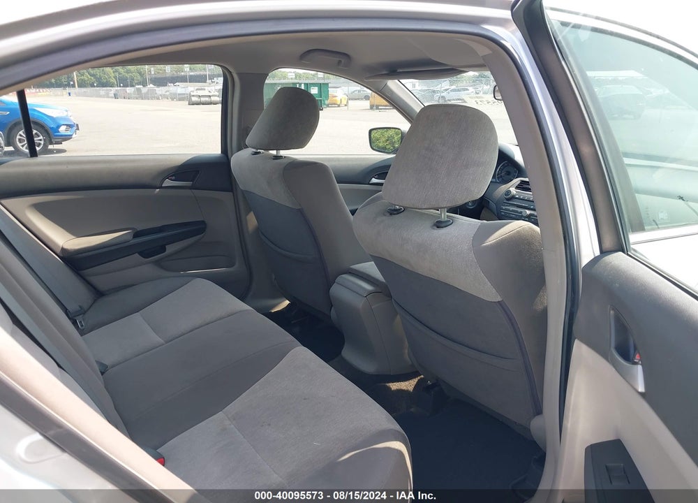 2009 HONDA ACCORD 2.4 LX VIN: 1HGCP26329A180600